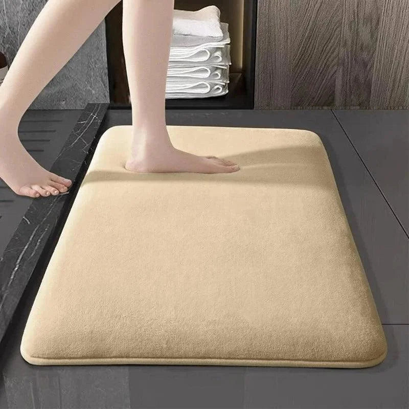 Tapete Coral Veludo Antiderrapante e Absorvente