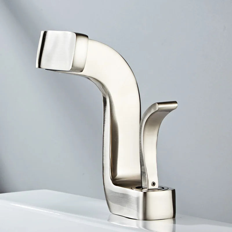 torneira, torneira dourada para banheiro, torneira banheiro monocomando, torneira dourada banheiro, torneira lavabo, torneiras banheiro, torneira cascata para banheiro, torneira gourmet, torneira para cozinha, torneira para banheiro, torneira banheiro, torneira monocomando banheiro, torneira de banheiro, torneira gourmet monocomando, torneira para pia de banheiro,